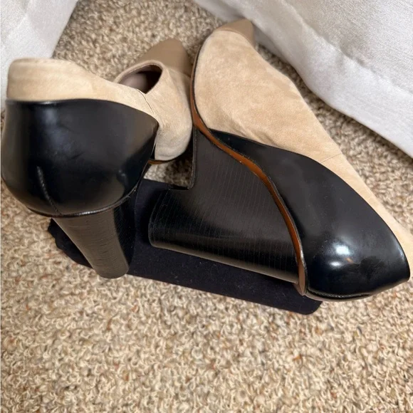 10 Crosby Derek Lam Tan and Black Wedges - Picture 3 of 6